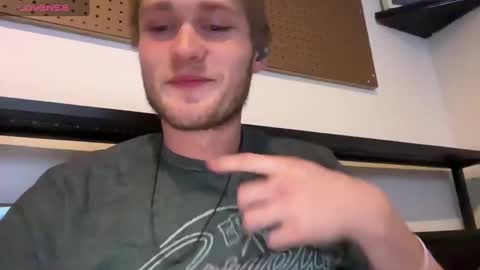 Snapshot of anomalies_ig chatting on January 25, 2025, 3:09 am anomalies_ig online show from January 25, 2025, 3:09 am