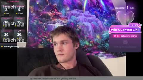 Snapshot of anomalies_ig chatting on February 19, 2025, 10:31 pm anomalies_ig online show from February 19, 2025, 10:31 pm