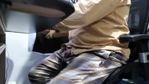 Snapshot of anonycock7 chatting on February 3, 2025, 4:31 pm D online show from February 3, 2025, 4:31 pm