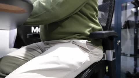 Snapshot of anonycock7 chatting on February 17, 2025, 1:32 pm D online show from February 17, 2025, 1:32 pm