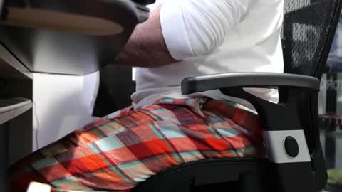 Snapshot of anonycock7 chatting on February 21, 2025, 9:22 pm D online show from February 21, 2025, 9:22 pm