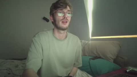 Snapshot of anonymousstoner58 chatting on January 16, 2026, 3:27 pm anonymousstoner58 online show from January 16, 2026, 3:27 pm