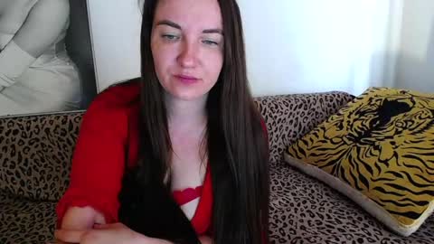 anora_ online show from May 3, 2026, 6:41 am