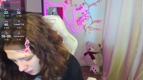 Snapshot of anora_millerr chatting on November 23, 2025, 8:03 am Anora online show from November 23, 2025, 8:03 am