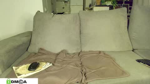 Snapshot of anorsel chatting on January 10, 2025, 1:52 pm Sexy Ladybug online show from January 10, 2025, 1:52 pm