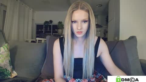 Sexy Ladybug online show from June 19, 2026, 10:08 am
