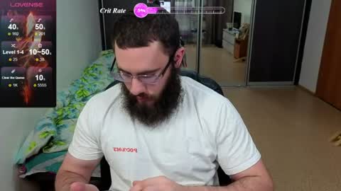 Snapshot of ant_power chatting on June 20, 2026, 9:50 pm Ant online show from June 20, 2026, 9:50 pm