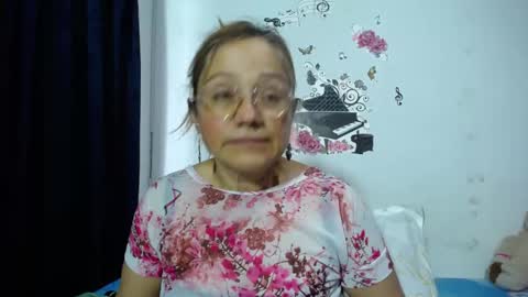 anthonela_mature_ online show from December 15, 2025, 9:08 pm