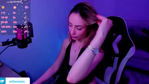 Snapshot of anthonelaa777 chatting on November 6, 2025, 1:50 am Anthonela online show from November 6, 2025, 1:50 am