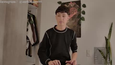 Snapshot of anthonny_05 chatting on September 20, 2025, 11:28 pm TONY NEW ACCOUNT online show from September 20, 2025, 11:28 pm