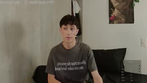 Snapshot of anthonny_05 chatting on October 11, 2025, 11:47 pm TONY NEW ACCOUNT online show from October 11, 2025, 11:47 pm