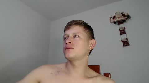 Snapshot of anthonnymorrison chatting on December 8, 2024, 6:28 pm leon online show from December 8, 2024, 6:28 pm