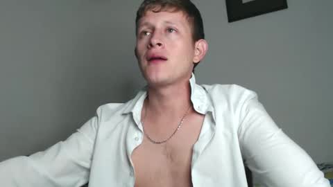 Snapshot of anthonnymorrison chatting on January 8, 2025, 7:45 am leon online show from January 8, 2025, 7:45 am