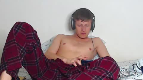 Snapshot of anthonnymorrison chatting on January 20, 2025, 4:21 am leon online show from January 20, 2025, 4:21 am