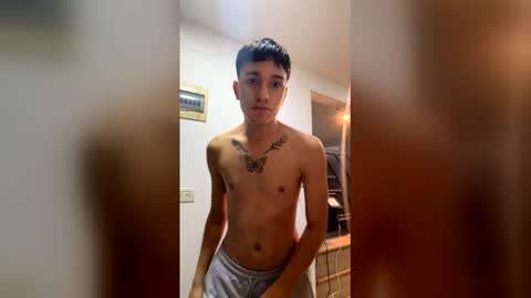 anthony_love14 online show from March 19, 2026, 10:19 am