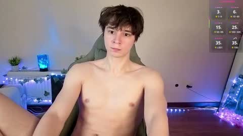 Snapshot of anthonycutie chatting on May 17, 2026, 5:38 am Anthony online show from May 17, 2026, 5:38 am