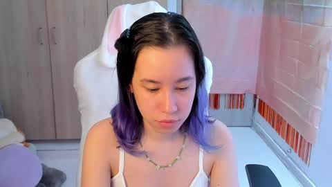 Snapshot of anto_sweet18 chatting on June 5, 2026, 11:05 am My birthday is on december 2nd surprise me with a gift from my amazonlist online show from June 5, 2026, 11:05 am