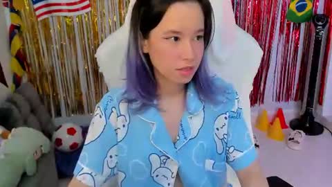 Snapshot of anto_sweet18 chatting on June 26, 2026, 10:41 am My birthday is on december 2nd surprise me with a gift from my amazonlist online show from June 26, 2026, 10:41 am