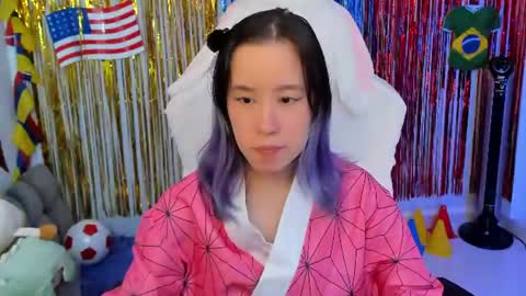 Snapshot of anto_sweet18 chatting on June 28, 2026, 11:27 am My birthday is on december 2nd surprise me with a gift from my amazonlist online show from June 28, 2026, 11:27 am