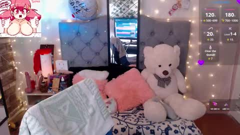 antolyh_c online show from September 16, 2025, 12:17 pm