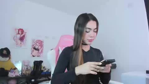 Antonella online show from October 3, 2025, 8:39 pm