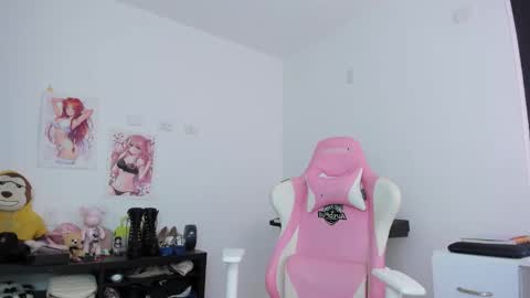 Antonella online show from October 23, 2025, 10:08 pm