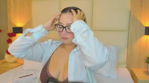 Snapshot of antonella_cutie_ chatting on July 27, 2026, 12:45 pm A N T O N E L L A online show from July 27, 2026, 12:45 pm