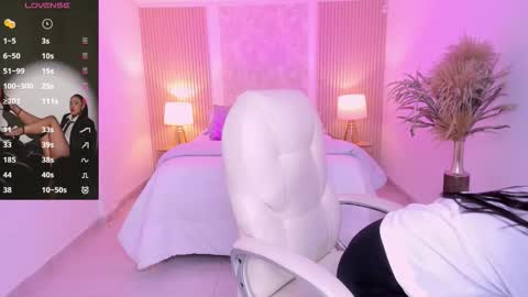  Antonella Grayy  online show from November 19, 2025, 11:10 am