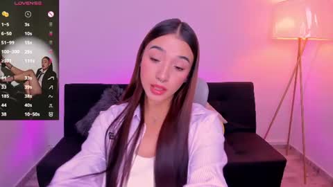  Antonella Grayy  online show from July 29, 2026, 9:57 pm