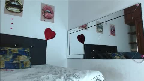 antonella online show from December 17, 2025, 4:24 pm