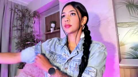 Snapshot of antonella_rossi24 chatting on June 8, 2026, 1:28 am Antonella Rossi online show from June 8, 2026, 1:28 am