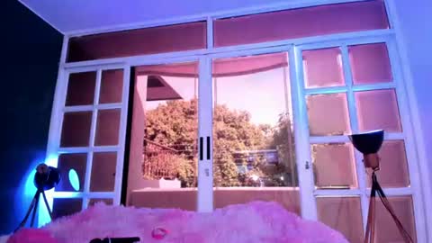 Snapshot of antonella_rossi24 chatting on June 18, 2026, 7:40 pm Antonella Rossi online show from June 18, 2026, 7:40 pm
