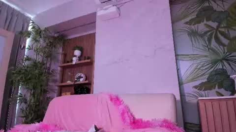 Snapshot of antonella_rossi24 chatting on July 9, 2026, 7:18 pm Antonella Rossi online show from July 9, 2026, 7:18 pm