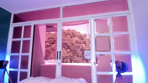 Snapshot of antonella_rossi24 chatting on July 22, 2026, 6:32 pm Antonella Rossi online show from July 22, 2026, 6:32 pm