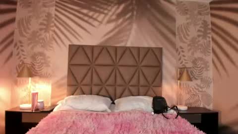 Snapshot of antonella_rossi24 chatting on July 27, 2026, 9:11 pm Antonella Rossi online show from July 27, 2026, 9:11 pm