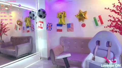 Antonella  online show from June 25, 2026, 3:39 am