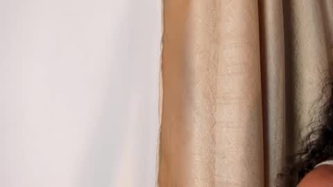 AntonellaHall  online show from February 15, 2026, 2:36 pm