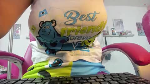 Snapshot of antonellakling_ chatting on January 6, 2026, 12:31 pm ANTONELLA online show from January 6, 2026, 12:31 pm