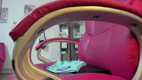 Snapshot of antonellakling_ chatting on March 7, 2026, 12:02 pm ANTONELLA online show from March 7, 2026, 12:02 pm