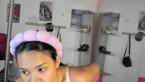 Snapshot of antonellakling_ chatting on June 23, 2026, 12:47 pm ANTONELLA online show from June 23, 2026, 12:47 pm