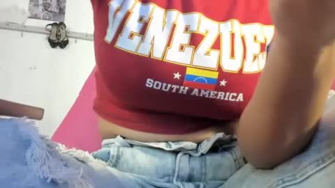 Snapshot of antonellakling_ chatting on June 27, 2026, 12:22 pm ANTONELLA online show from June 27, 2026, 12:22 pm