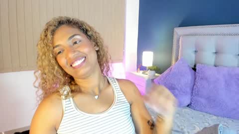 Snapshot of antonellaparker chatting on December 12, 2024, 5:04 pm Sarah online show from December 12, 2024, 5:04 pm