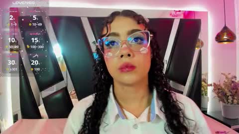 Snapshot of antonellepiercee chatting on September 12, 2025, 11:32 am A N T O N E L L E online show from September 12, 2025, 11:32 am