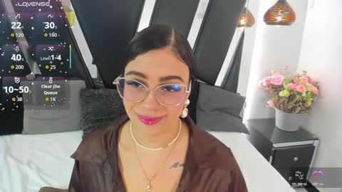 Snapshot of antonellepiercee chatting on November 28, 2025, 11:24 am A N T O N E L L E online show from November 28, 2025, 11:24 am