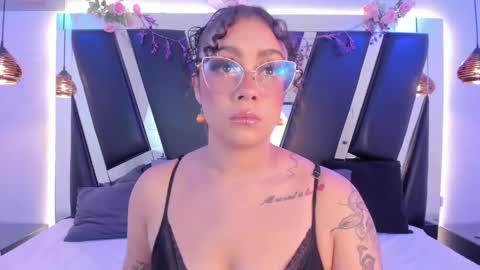 Snapshot of antonellepiercee chatting on May 5, 2026, 11:29 am A N T O N E L L E online show from May 5, 2026, 11:29 am
