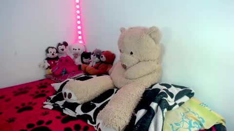 Antonhy Jared   online show from March 17, 2026, 2:49 am