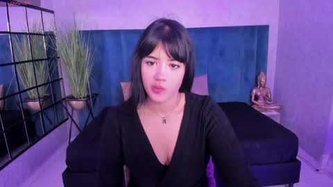 Snapshot of antoniajblair chatting on May 19, 2026, 11:38 am A N T O N I A online show from May 19, 2026, 11:38 am