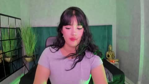 Snapshot of antoniajblair chatting on May 27, 2026, 7:55 pm A N T O N I A online show from May 27, 2026, 7:55 pm