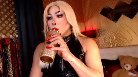 antoniasaints69 online show from July 22, 2026, 10:51 am