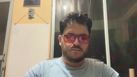 antonio2504 online show from May 9, 2026, 3:01 am